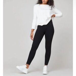 SPANX Black Jean-ish Ankle Leggings Stretch Classic Minimalist Jeggings Jeans